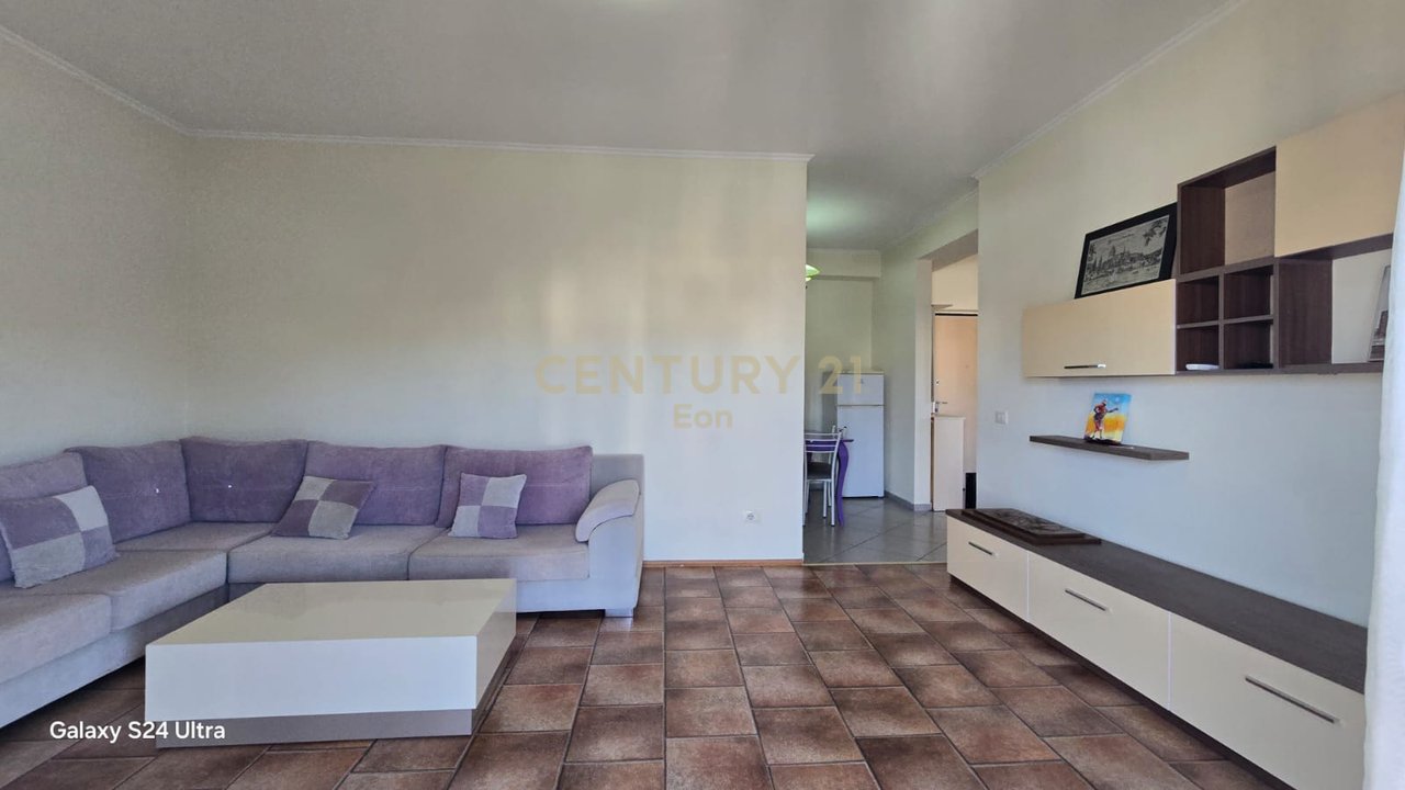 Apartament 1+1 me Qira në Qendër të Durrësit