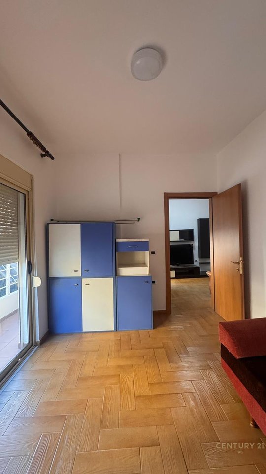 2+1 apartment for rent in the Myslym Shyri area, on Him Kolli Street!