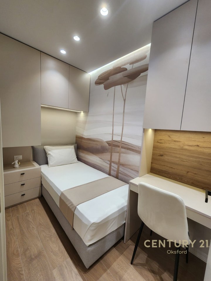 APARTAMENT 2+1 NË SHITJE në Plazh, Durrës!