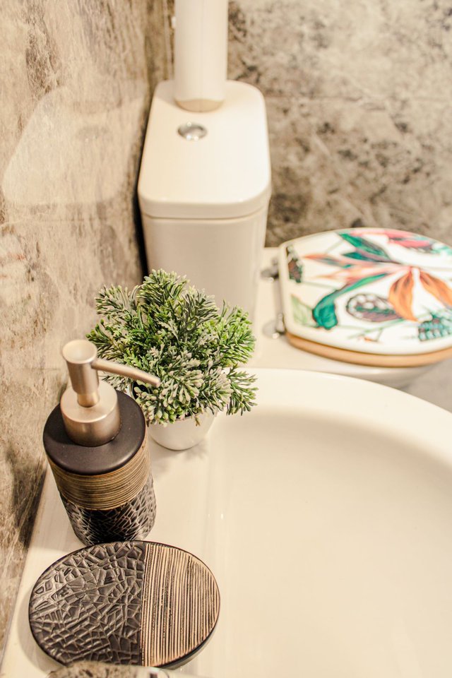 RRUGA E BARRIKADAVE, APARTAMENT 1+1