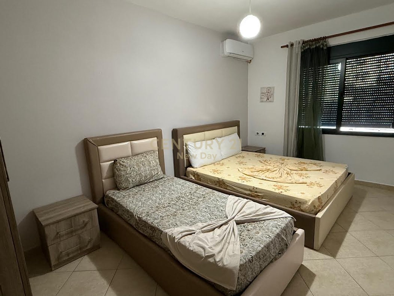 Apartament 1+1 në shitje në Plazh, Durrës, te Rrota e Kuqe