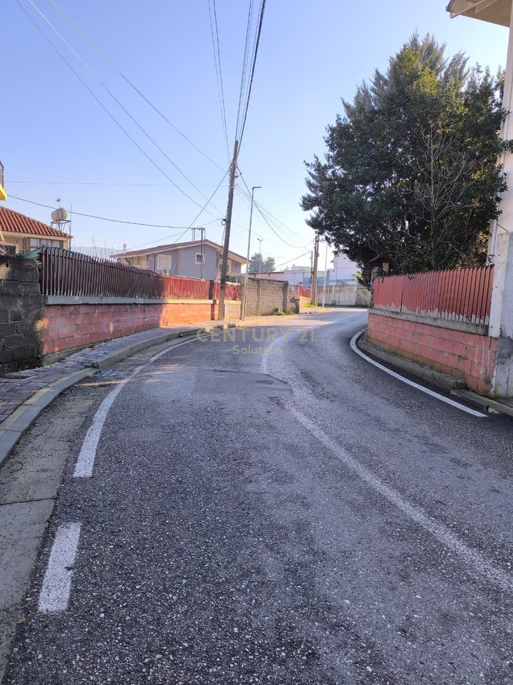 JEPET ME QIRA 110m2 NJESI KOMERCIALE NE SELITE!