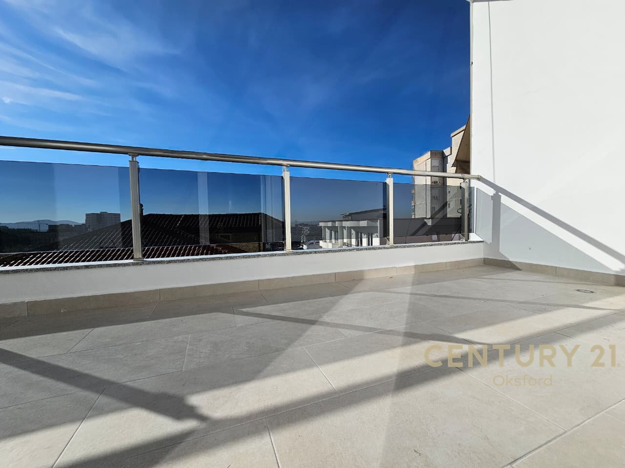 FRESH, TOTALLY RENOVATED APARTMENT FOR SALE WITH QUALITY MATERIALS