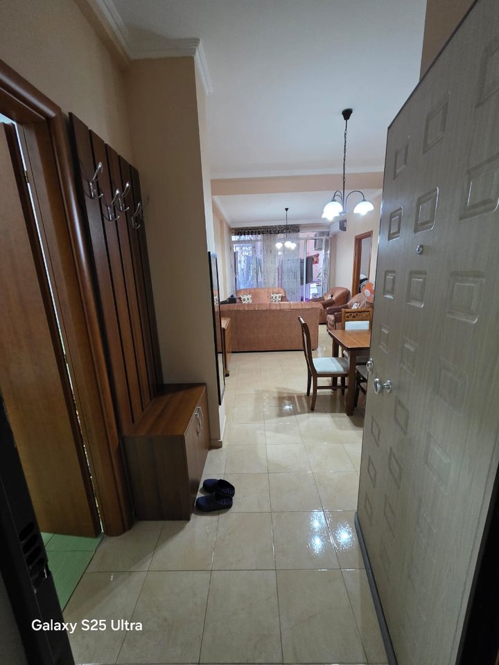 Apartament 2+1 Për Shitje në Fresku, Tiranë - 12000000 milion te reja ose 120 milion te vjetra  | 83.6 m²
