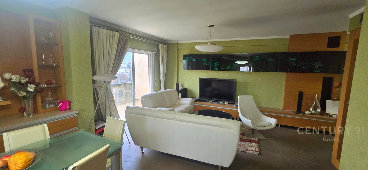 FOR SALE, 2+1+2 APARTMENT WITH GARAGE AT THE ENTRANCE OF DON BOSCO‼️