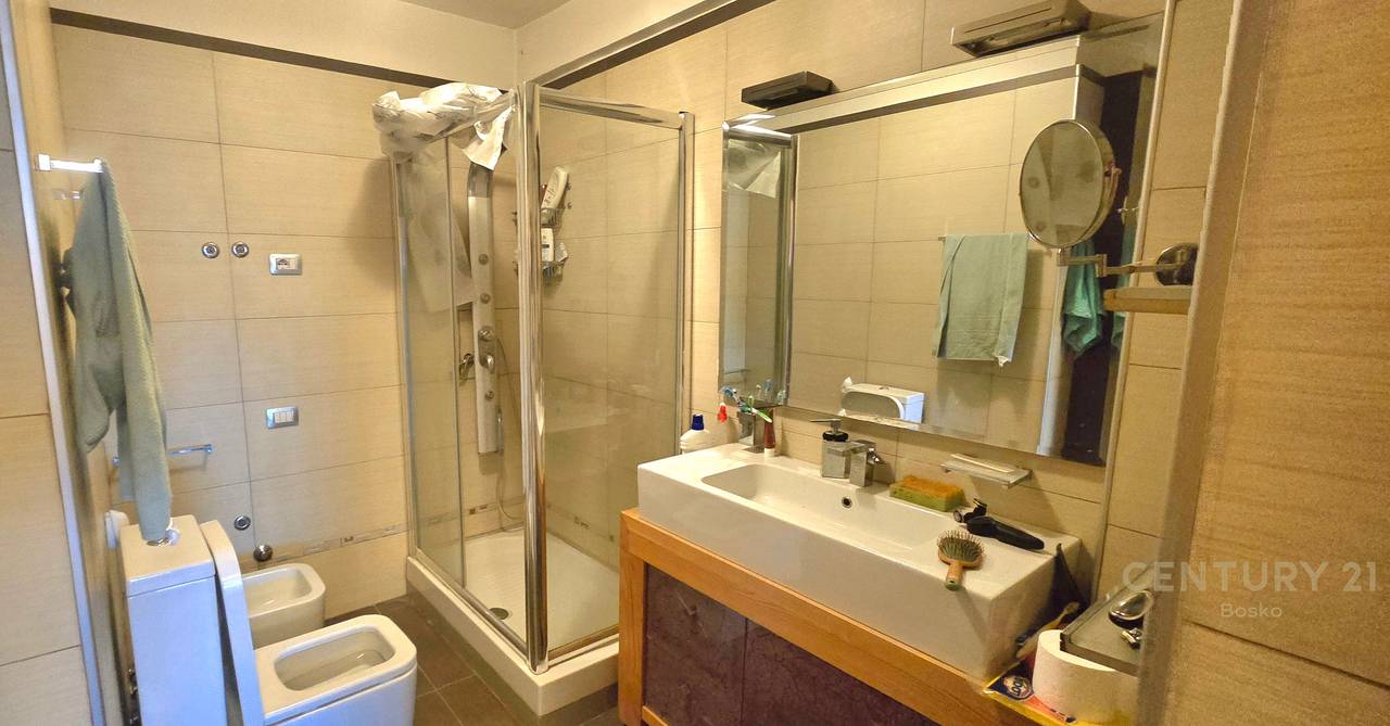 FOR SALE, 2+1+2 APARTMENT WITH GARAGE AT THE ENTRANCE OF DON BOSCO‼️