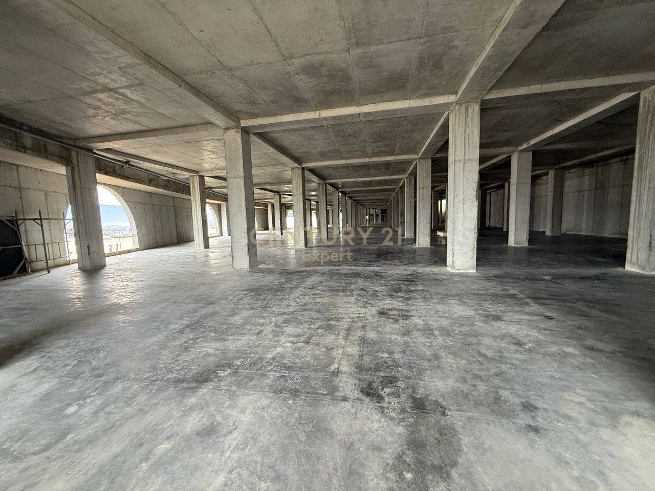 AMBIENT MULTIFUNKSIONAL PER QIRA PRANE PRESTIGE HOME, CITY PARK !!