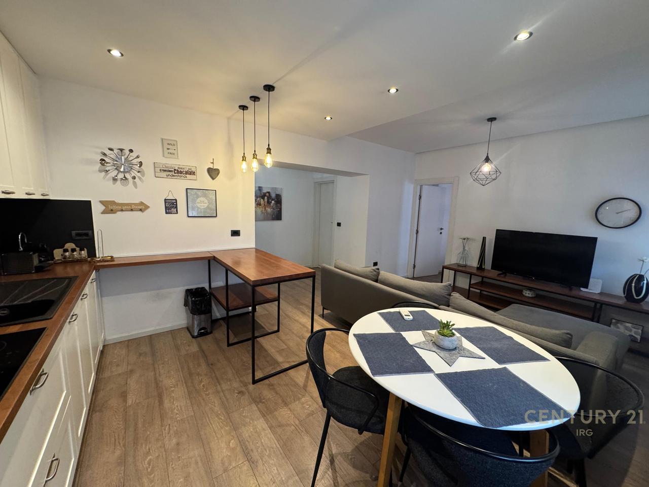 Apartment 2+1+2 For Rent in the Center of Tirana