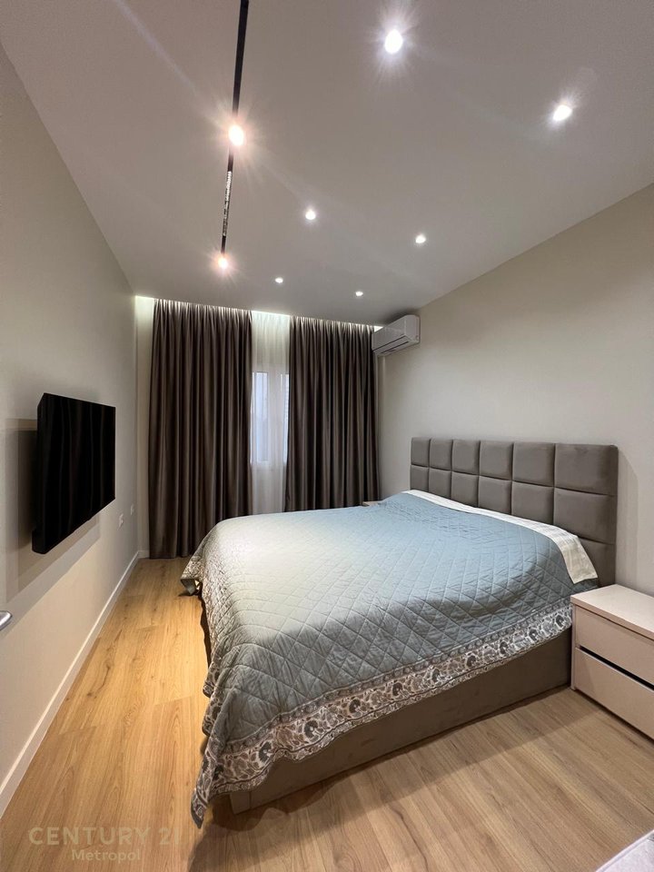 JEPET ME QERA 1+1 PALLATET SHALLVARE!