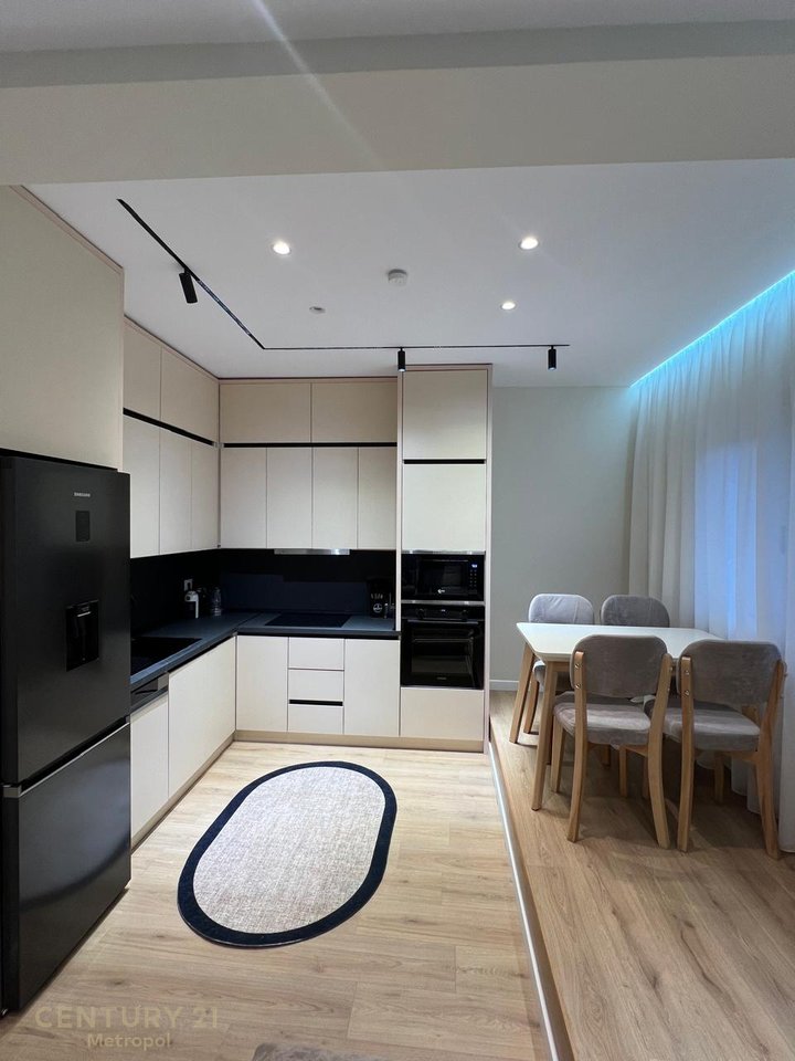 JEPET ME QERA 1+1 PALLATET SHALLVARE!