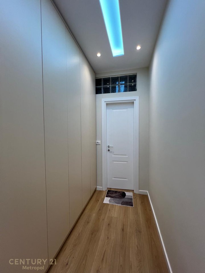 JEPET ME QERA 1+1 PALLATET SHALLVARE!