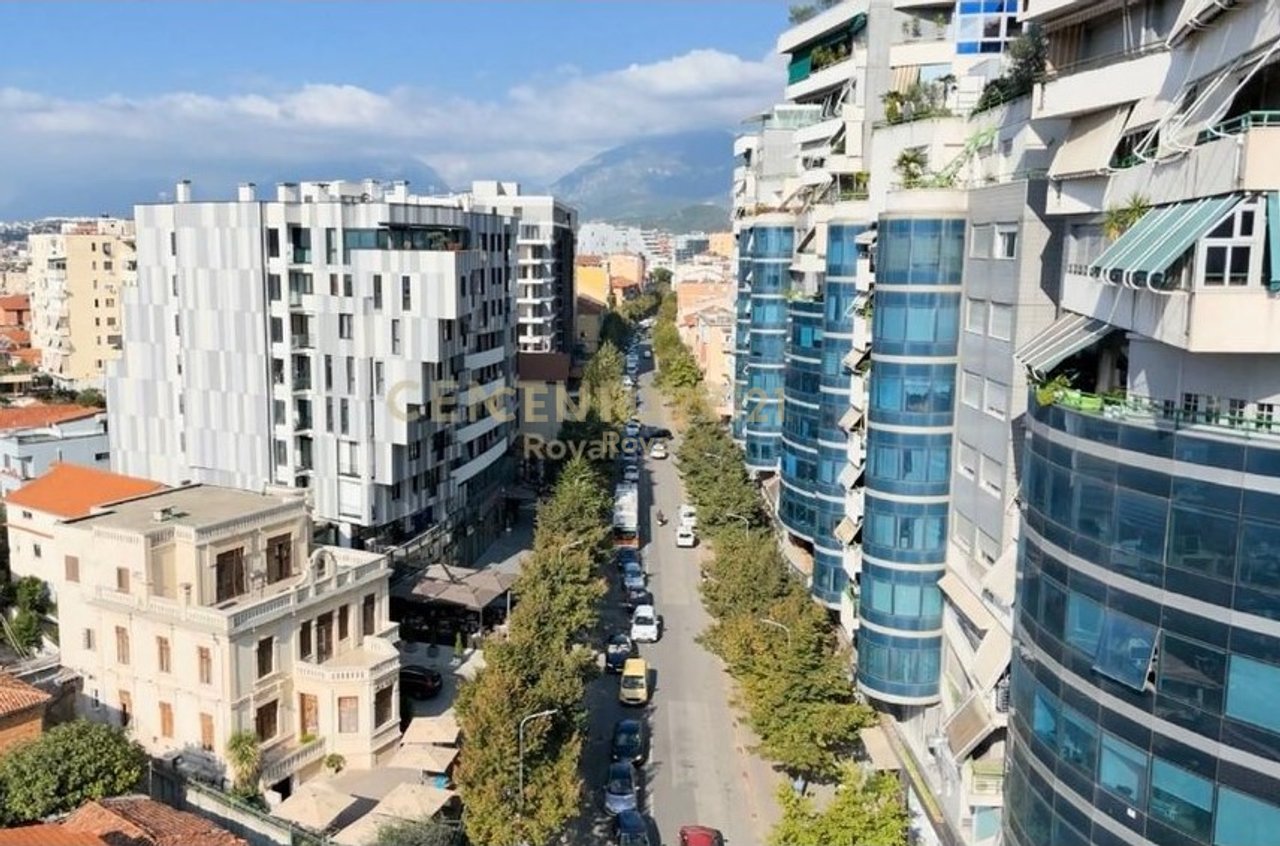 SHITET AMBIENT KOMERCIAL TE KOMPLEKSI HALILI