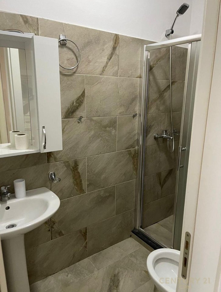 Apartament 2+1+2 Për Shitje në Fresku, Tiranë