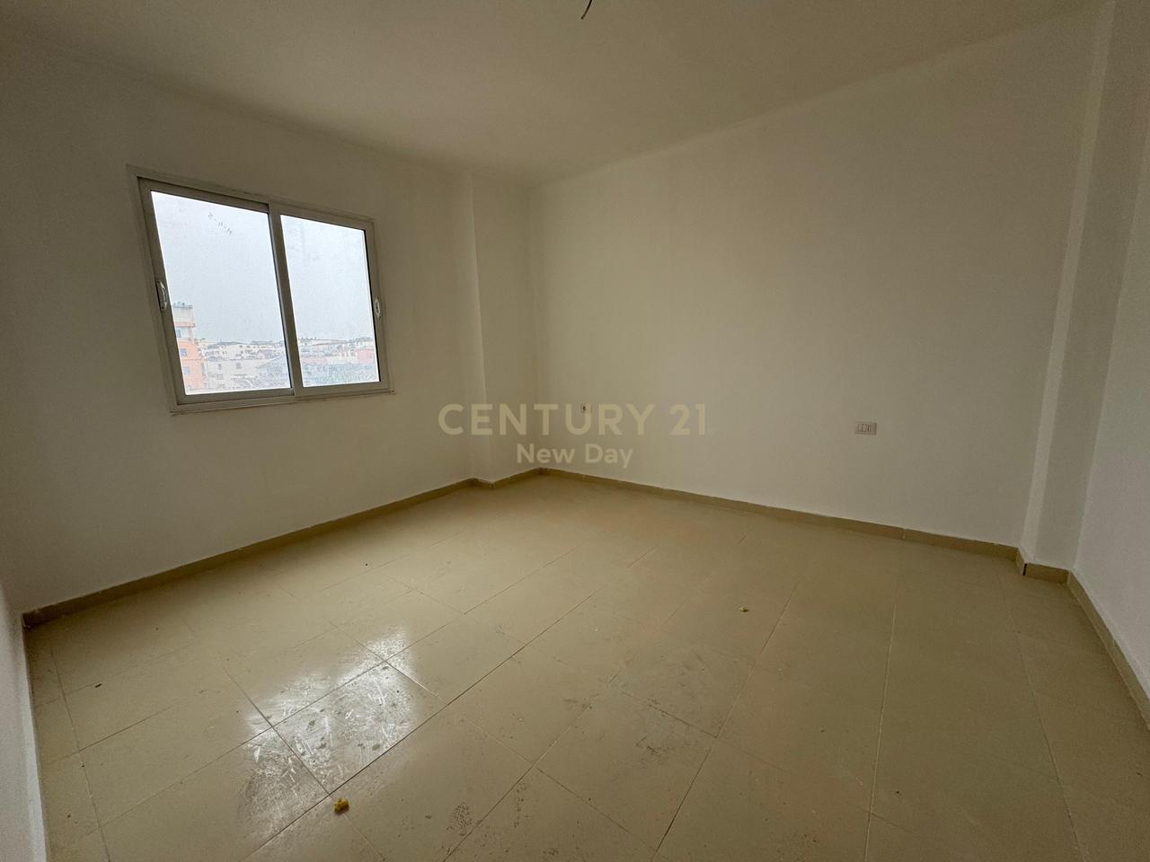 Apartament 2+1 Në Shitje në Plazh, Durrës - 82,000€ | 91.3 m²