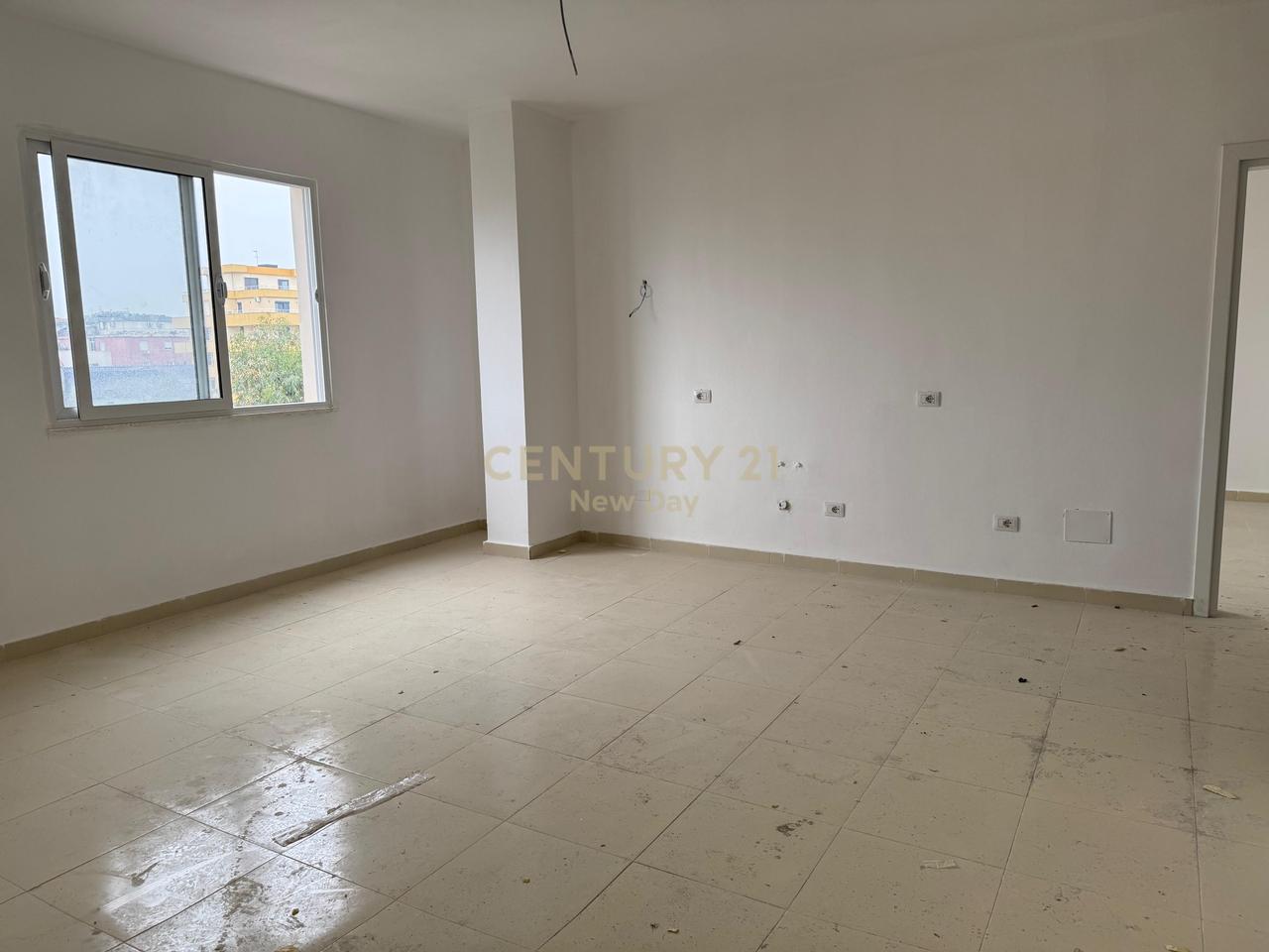 Apartament 2+1 Në Shitje në Plazh, Durrës - 82,000€ | 91.3 m²