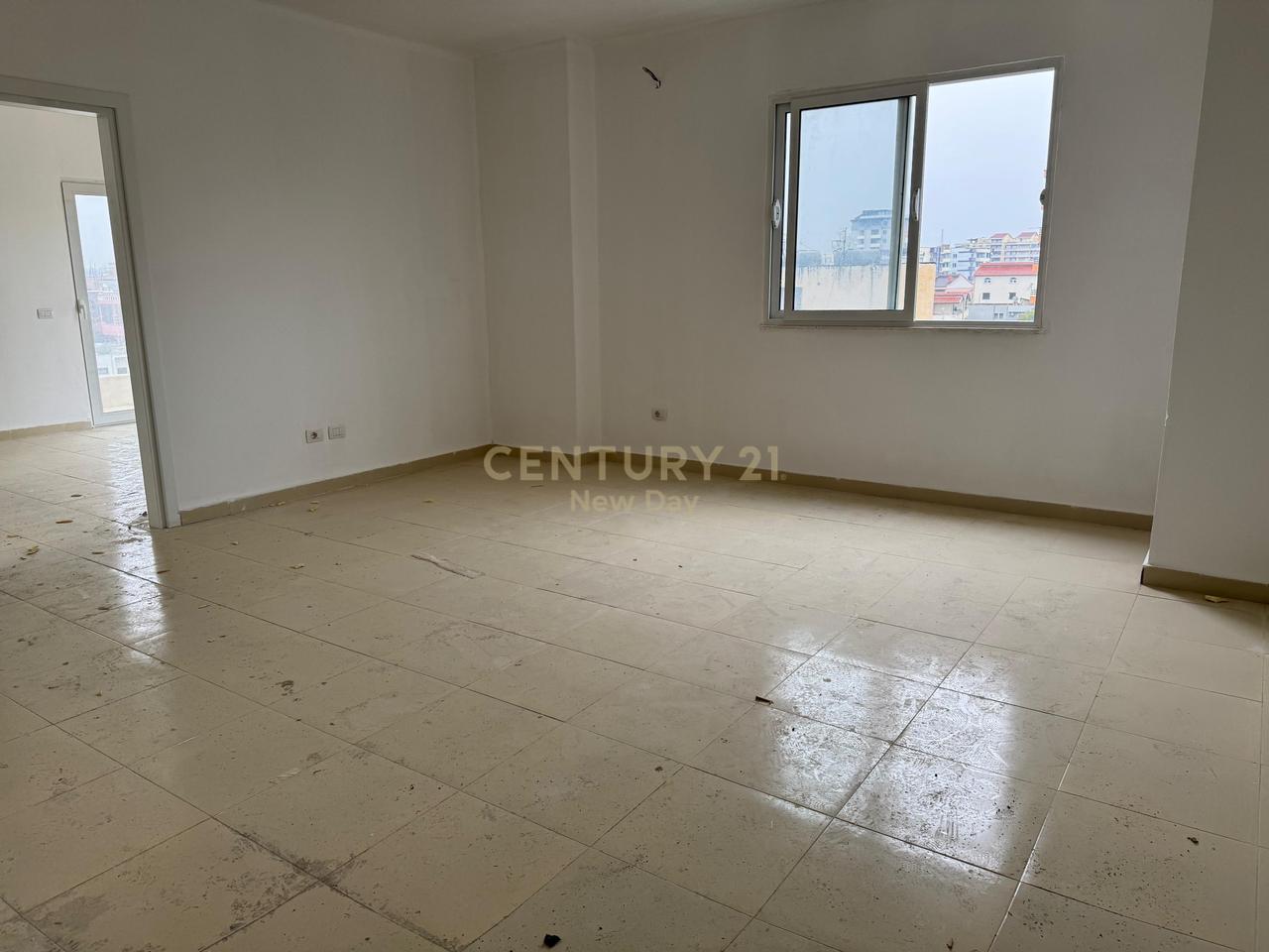 Apartament 2+1 Në Shitje në Plazh, Durrës - 82,000€ | 91.3 m²