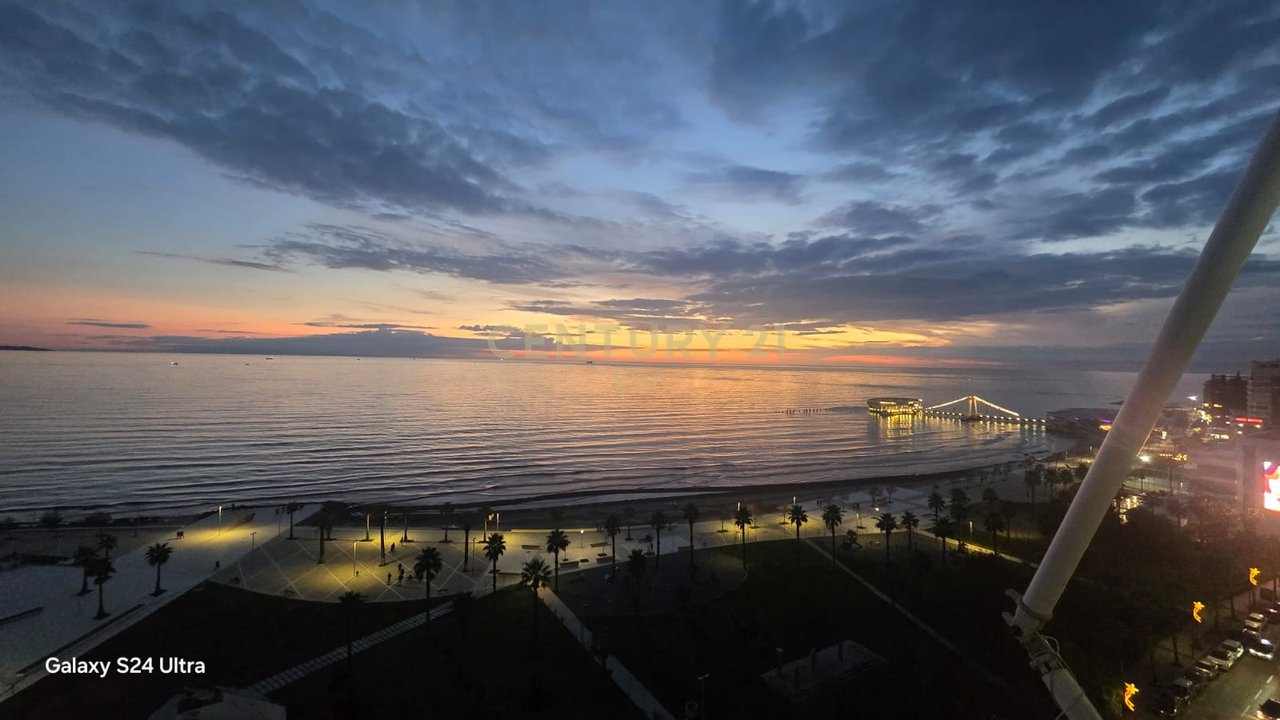 Shitet Apartament 2+1 me Pamje nga Deti në Vollga