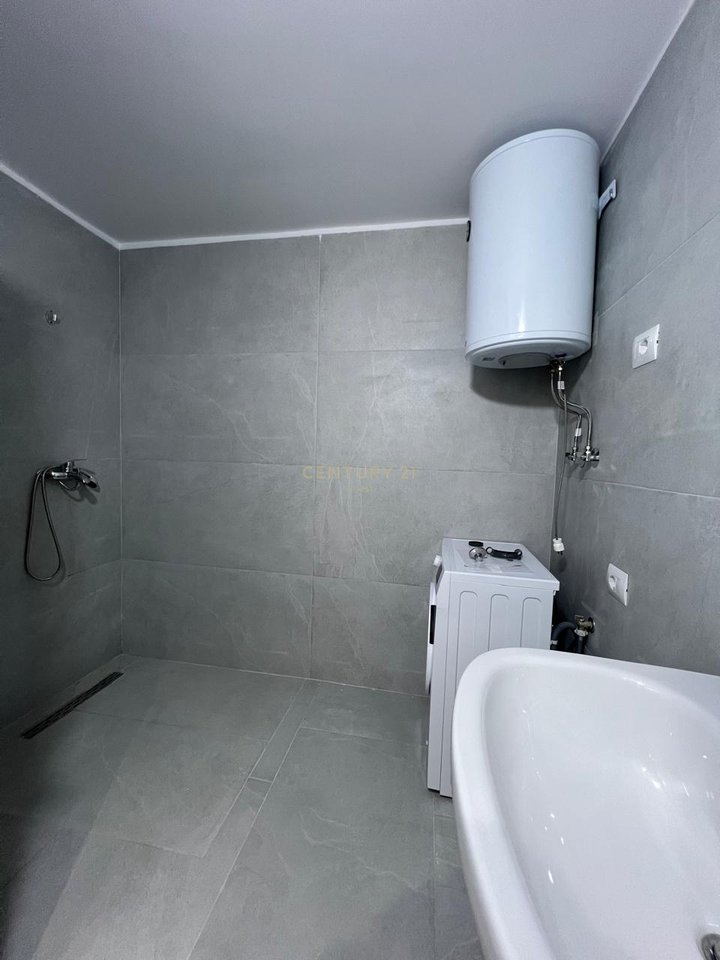 Exclusive Luxury Duplex 100 m from the Sea | Lungomare 1, Vlore