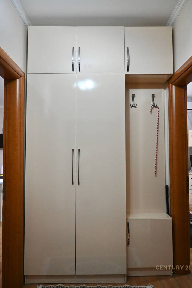 2+1 Apartment for Rent on Dibra Street