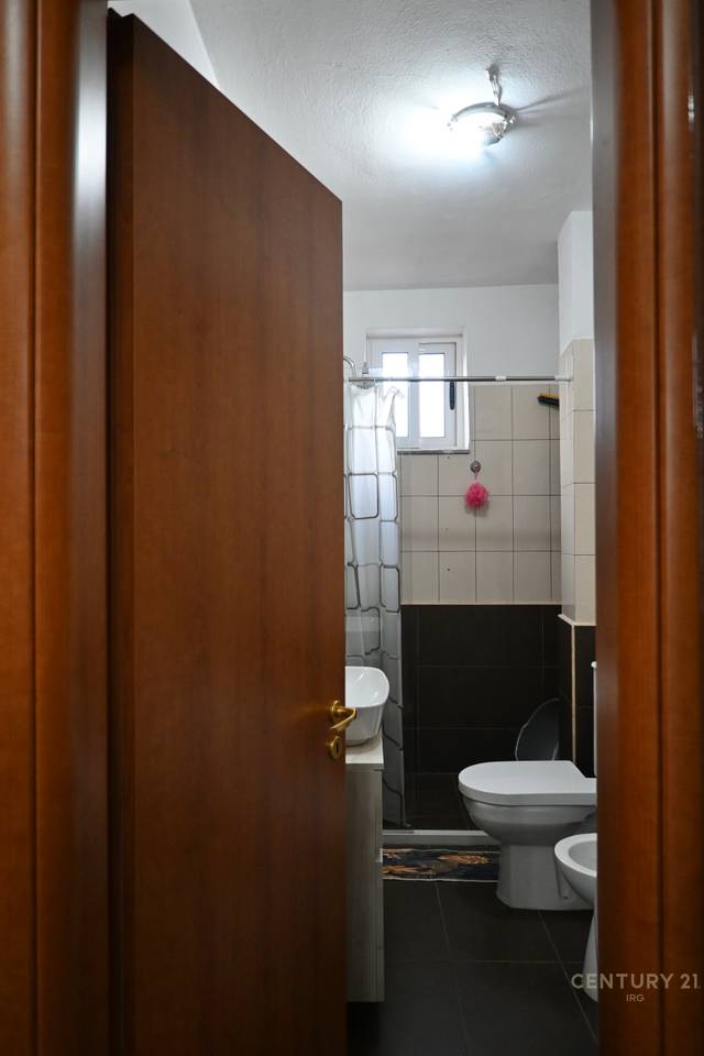 2+1 Apartment for Rent on Dibra Street