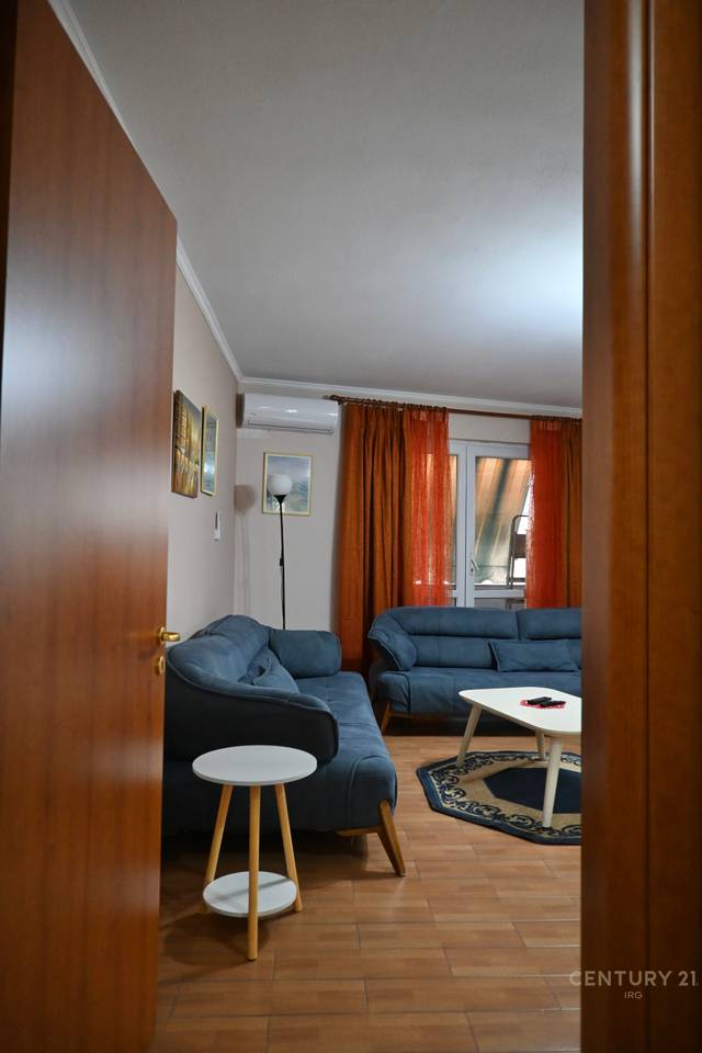 2+1 Apartment for Rent on Dibra Street