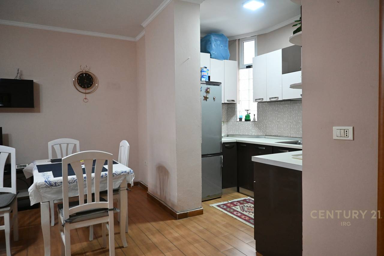 2+1 Apartment for Rent on Dibra Street