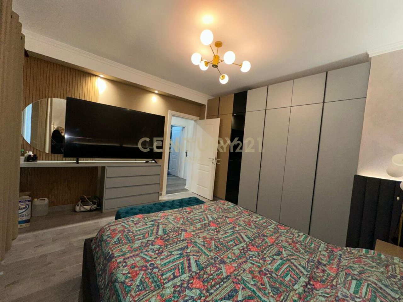 Apartament 1+1 Me Qira në Plazh Rrota e Kuqe, Durrës - 450€ | 75 m²