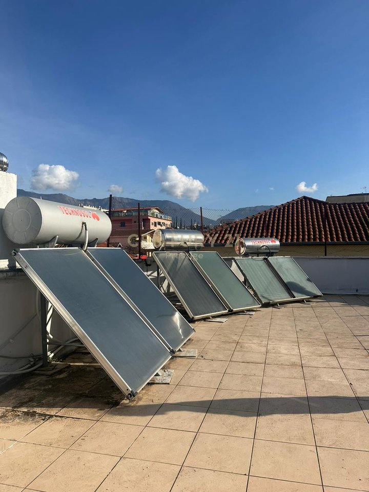 KAT VILE ME QIRA PER ZYRE OSE BANIM, PRANE FAKULTETIT EKONOMIK, TIRANE!