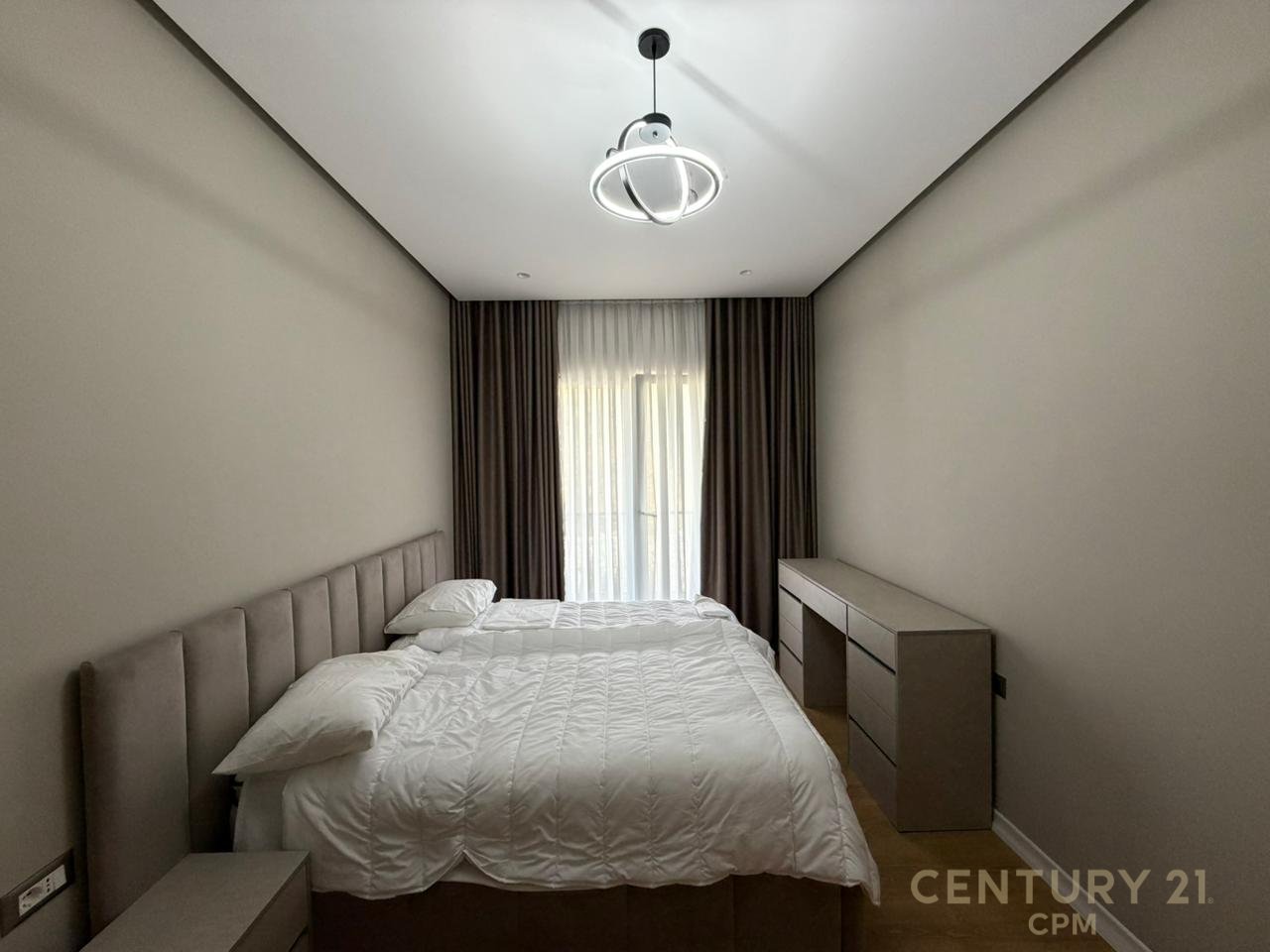 Penthouse luksoz për shitje tek Rose Garden Residence, pranë Qendrës Tregtare TEG – Tiranë