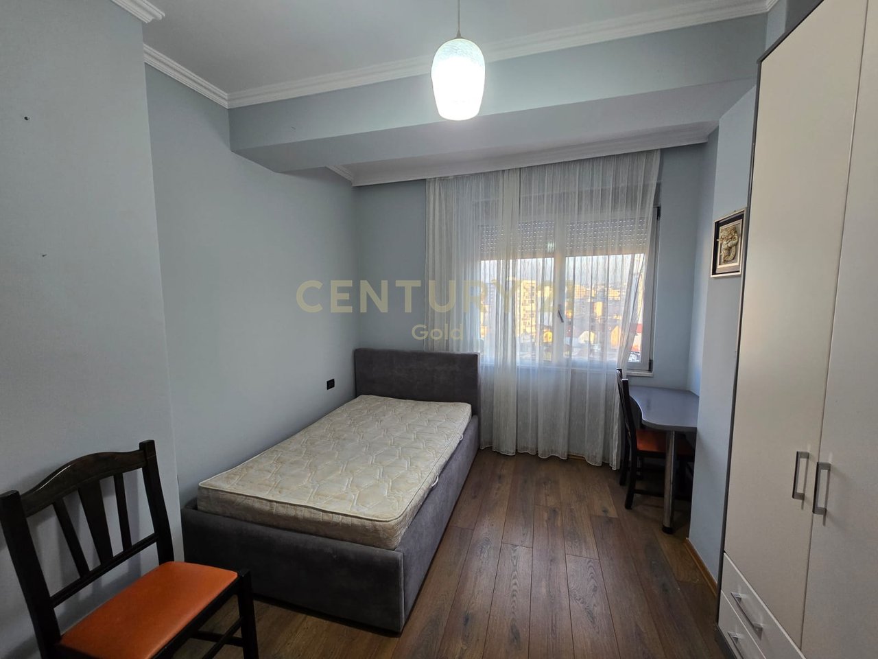 APARTAMENT 2+1+2 PER QERA TEK KOMPLEKSI HALILI!