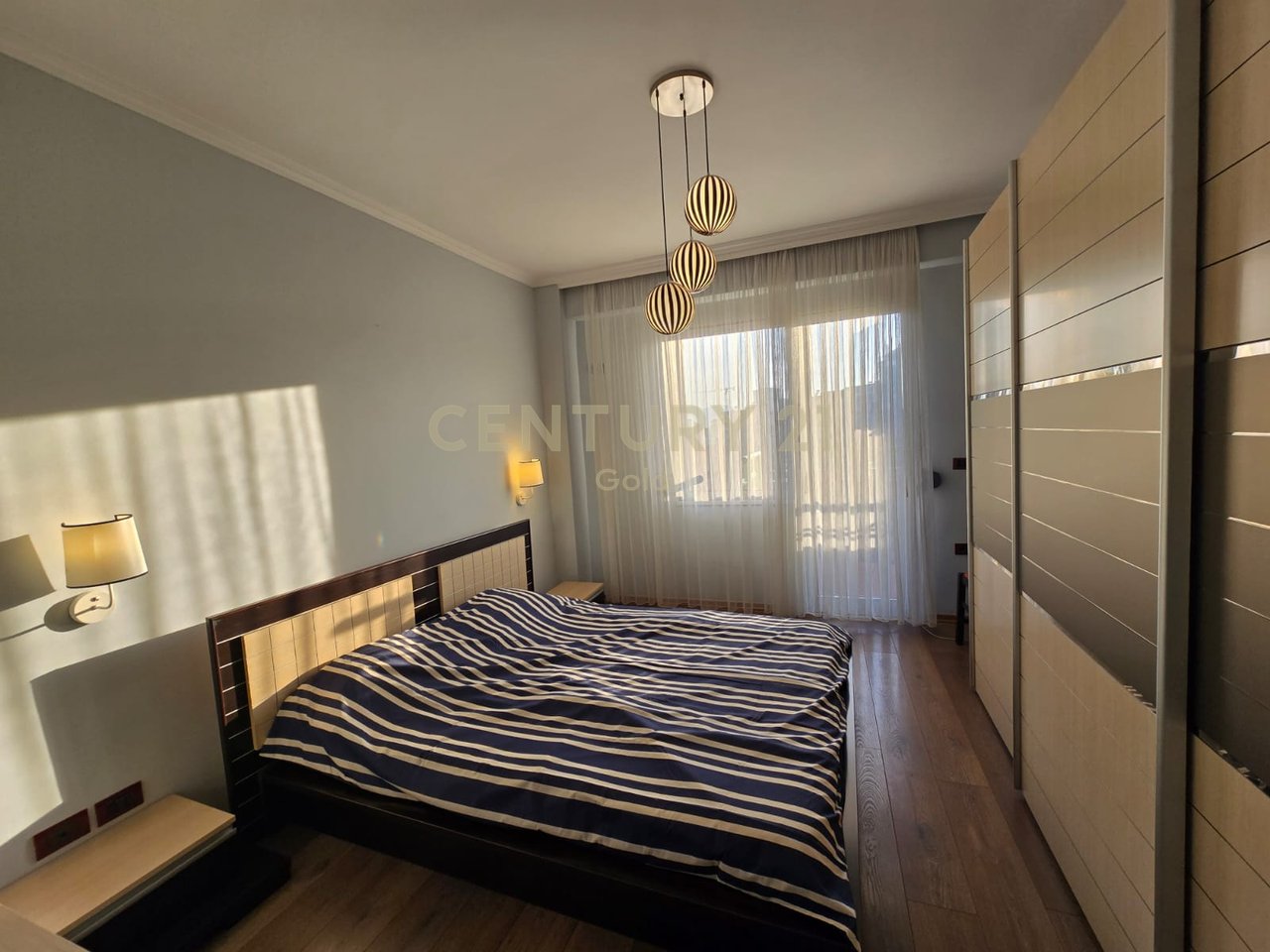 APARTAMENT 2+1+2 PER QERA TEK KOMPLEKSI HALILI!