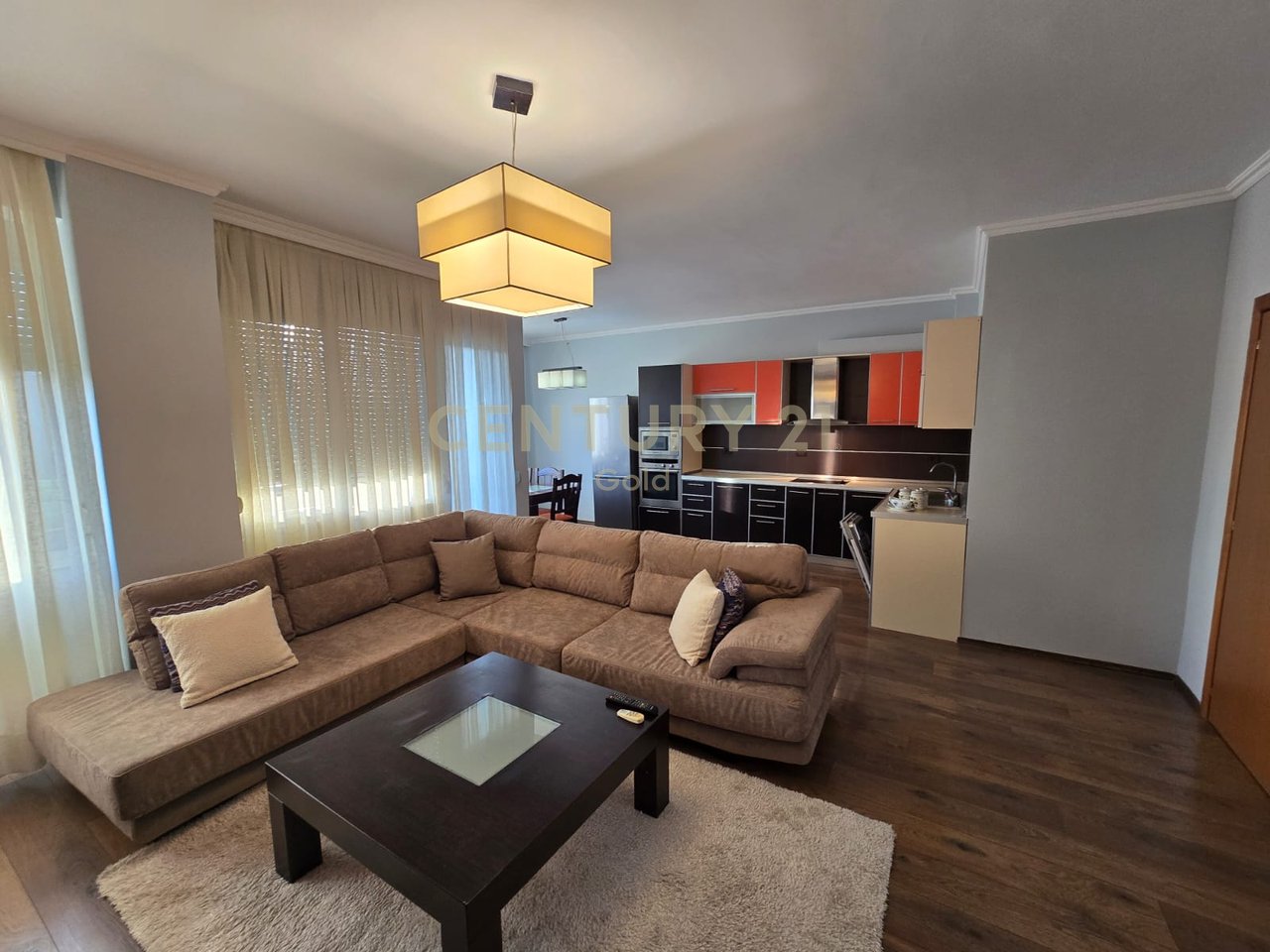 APARTAMENT 2+1+2 PER QERA TEK KOMPLEKSI HALILI!