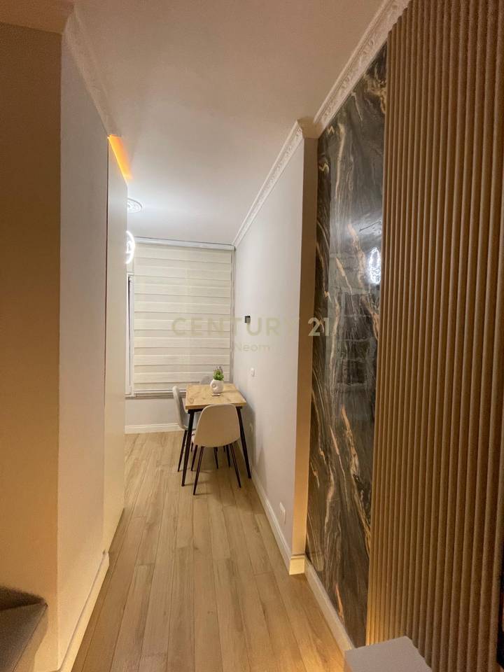 Shitet 1+1 Te Kodra e Diellit Elonora