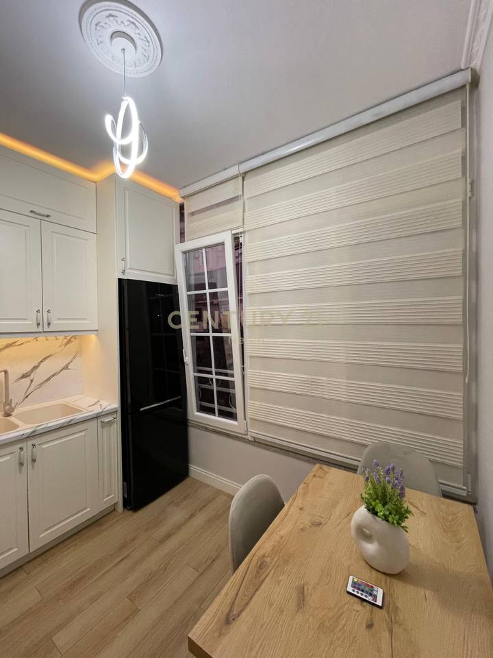 Shitet 1+1 Te Kodra e Diellit Elonora