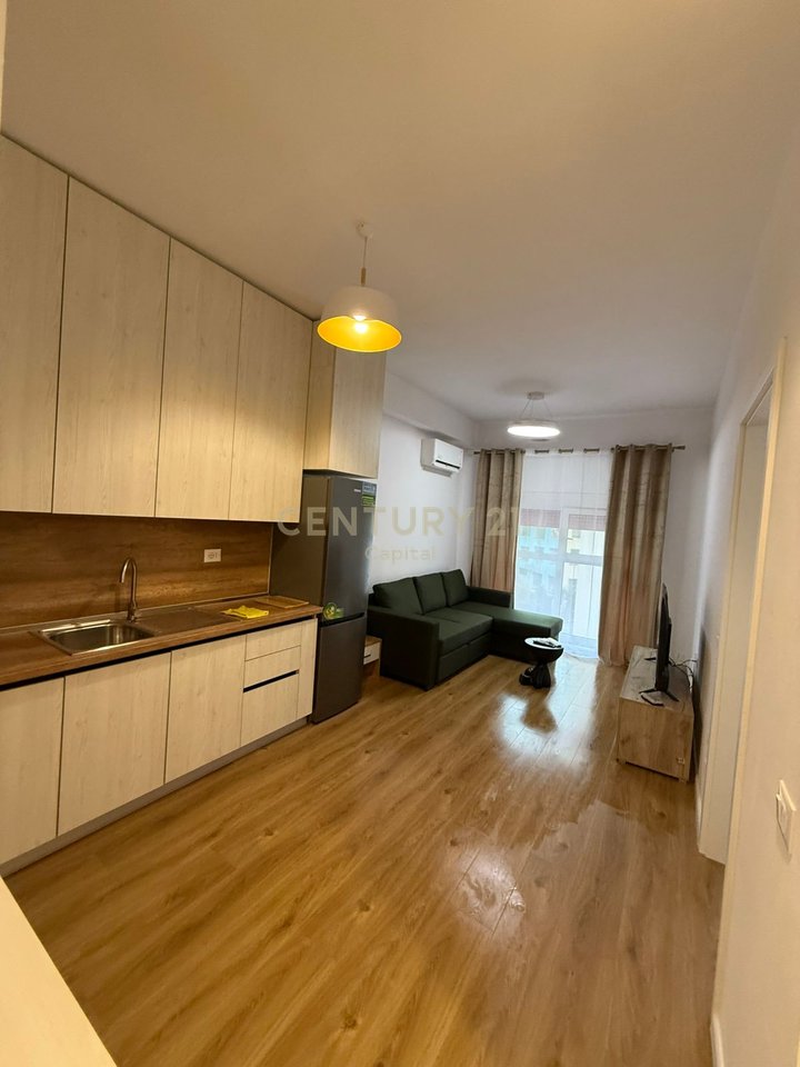 Apartment 1+1+parking space at Mangalem!