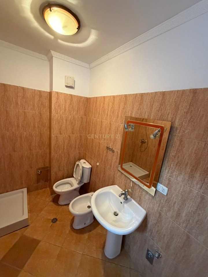 Apartament 2+1 për Shitje në Fresk!!