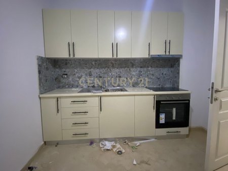 GOLDEN PARK, JAPIM ME QIRA APARTAMENT 1+1