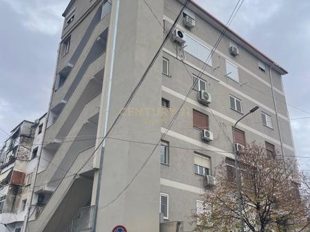 JAPIM ME QIRA APARTAMENT 3+1+2 PER ZYRA OSE BANIM !!