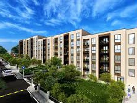 Apartment 2+1 +2 for sale in Paskuqan at a bargain price