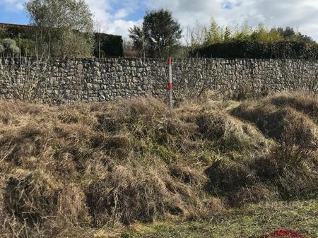 Toke per shitje ne Peze !