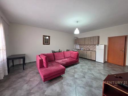 Jepet me qira apartament 1+1 pranë Bar Artisti, Astir
