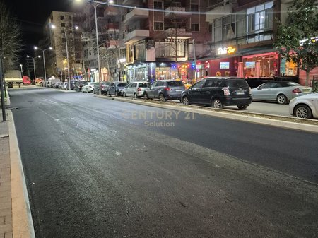 FOR RENT BUSINESS PREMISES IN ASTIR