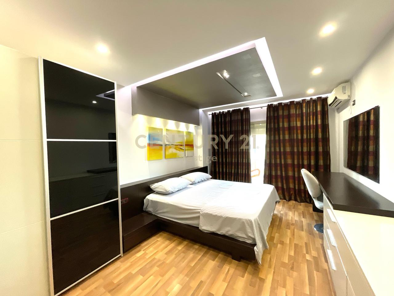 IN AFFITTO APPARTAMENTO 2+1+2 VICINO ALL'AMBASCIATA AMERICANA, TIRANA!