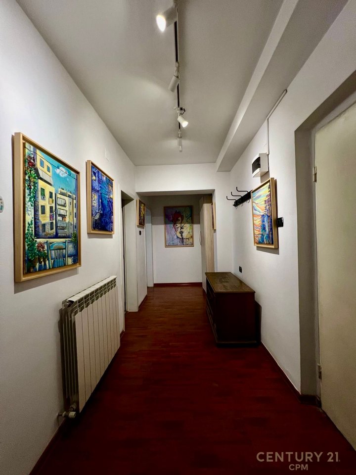 Apartament 1+1 me qira ne Qender, tek Piazza!