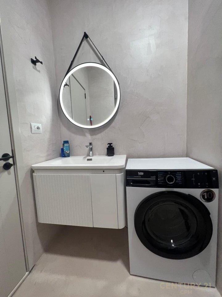 Studio Apartment for rent in the Center, beginning of Kavaja street!