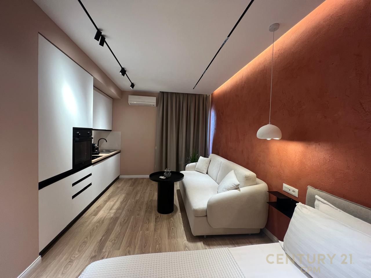 Studio Apartment for rent in the Center, beginning of Kavaja street!