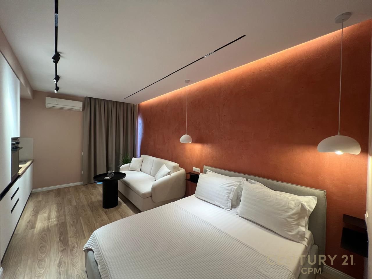 Studio Apartment for rent in the Center, beginning of Kavaja street!