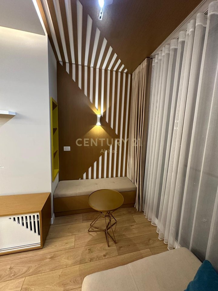 JEPET APARTAMENT 2+1+2 PER QIRA TEK ISH FUSHA E AVIACIONIT, TIRANE