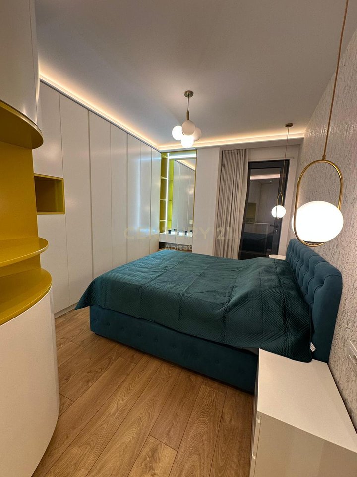 JEPET APARTAMENT 2+1+2 PER QIRA TEK ISH FUSHA E AVIACIONIT, TIRANE