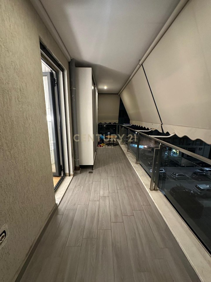 JEPET APARTAMENT 2+1+2 PER QIRA TEK ISH FUSHA E AVIACIONIT, TIRANE